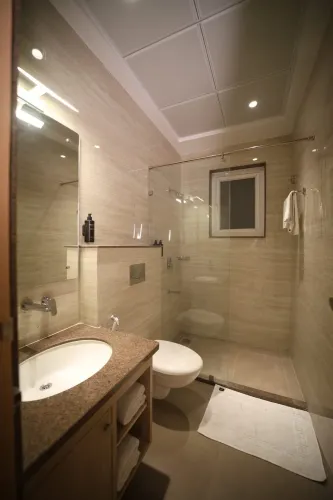 f5e4c988-df77-4b3a-a705-cfa90b55e38d